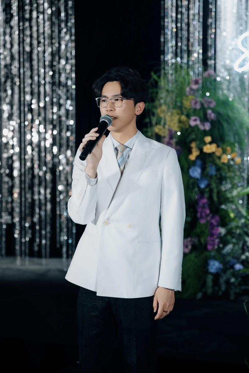 婚礼中的艺术与情感：一场场美轮美奂的婚庆策划